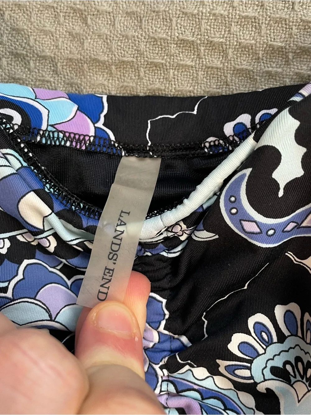 Lands End Tankini Swim Top 12DD Womens Black Blue Multi Paisley Underwire